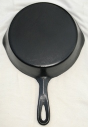 1942 Wagner Size 5 Skillet