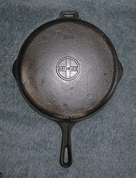 1958 Griswold 8 Chicken Fryer