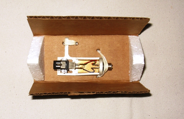 Packing and Shipping Box For Turntable